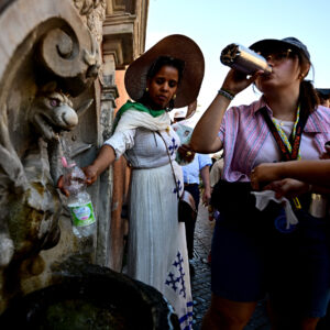 Europe Heat Wave Drives Record-High Temperatures, Prompting Health Alerts