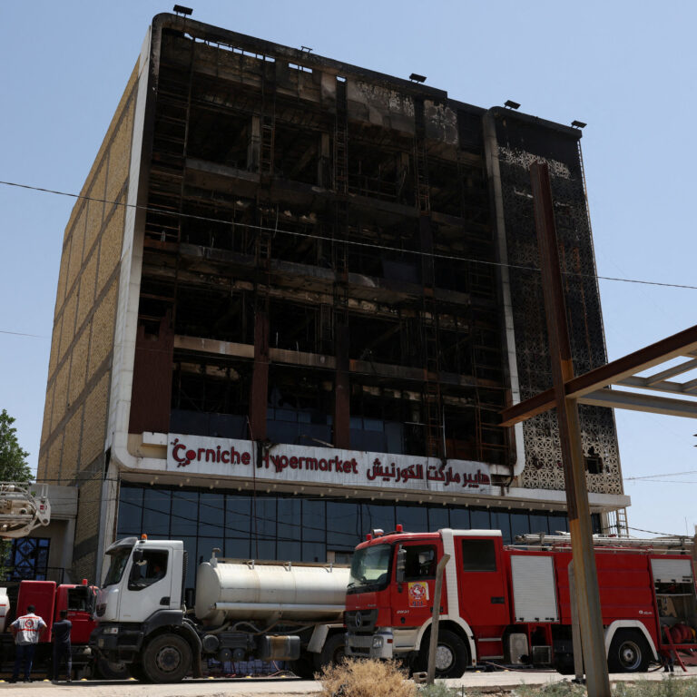 ‘Horrific Fire’ Kills at Least 61 at Iraq Shopping Mall